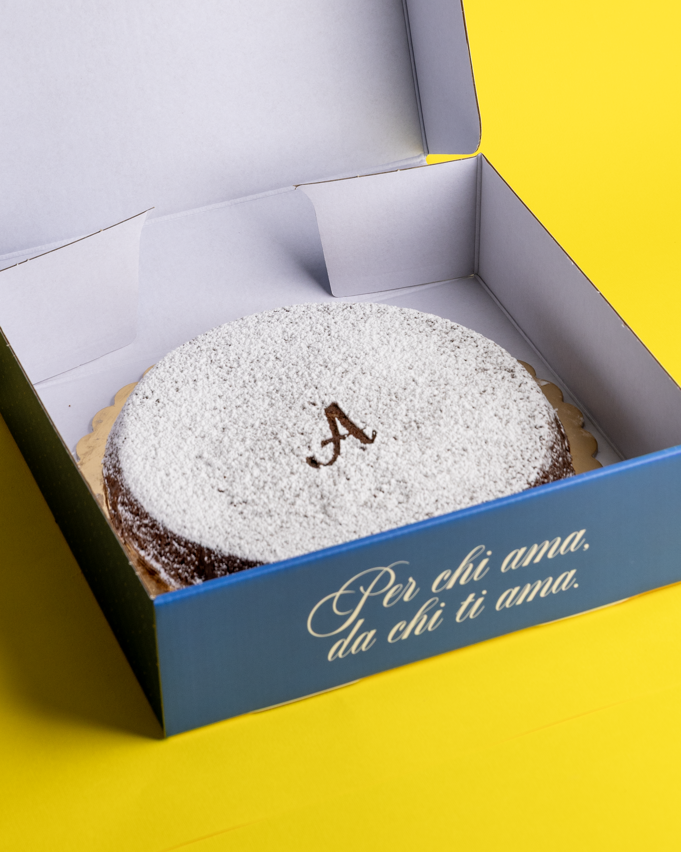 Annuccia al Cioccolato torta caprese classica alle mandorle