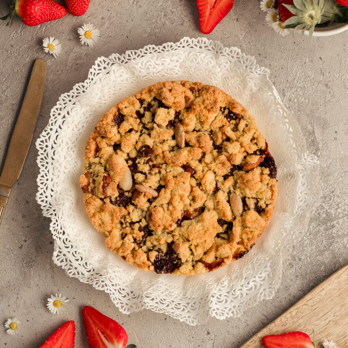 Pane al Pane Sbrisolona fragole torta mais