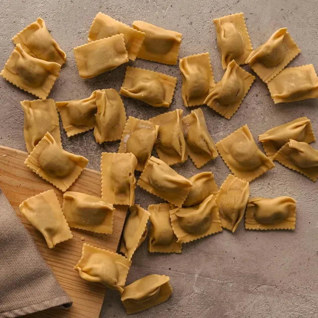 Pane al Pane Tortelli di zucca pasta fresca amaretti