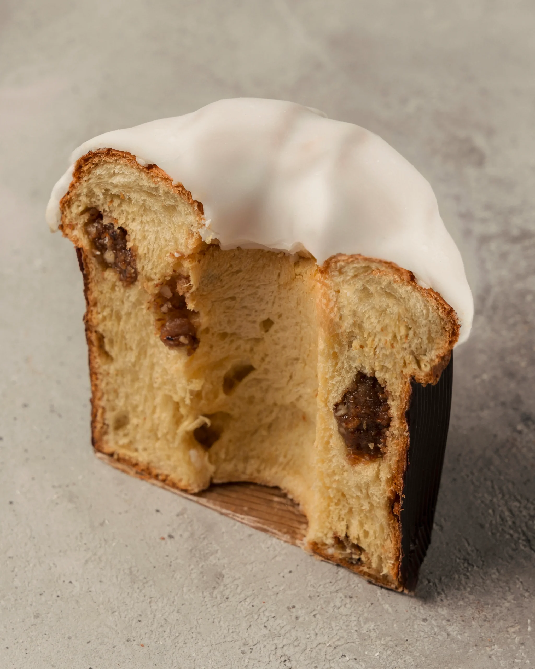 Pane al Pane Anello di Monaco dolce natalizio farcito